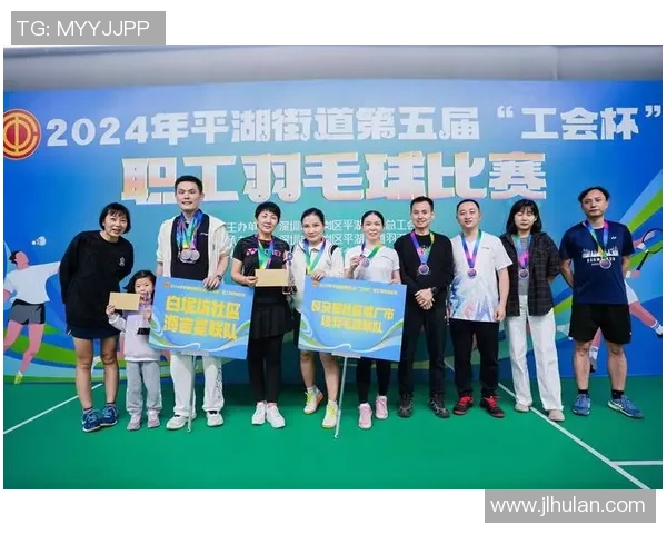 南京羽毛球队在杯赛中的实力展现与未来发展潜力分析