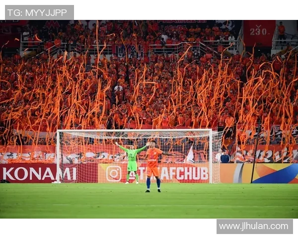 年轻足球明星海报墙贴打造你的梦想球场氛围与激情 年轻足球明星海报墙贴打造你的梦想球场氛围与激情