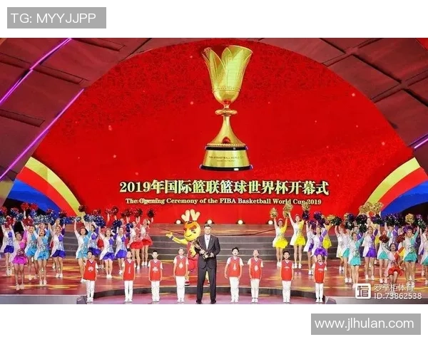 现代足球明星的崛起与影响力探讨及其对全球足球发展的推动作用 现代足球明星的崛起与影响力探讨及其对全球足球发展的推动作用